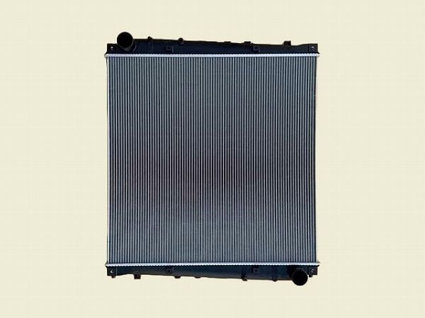 国内優良メーカー ラジエーター いすゞ ギガ 参考純正品番：8-98201-072-4