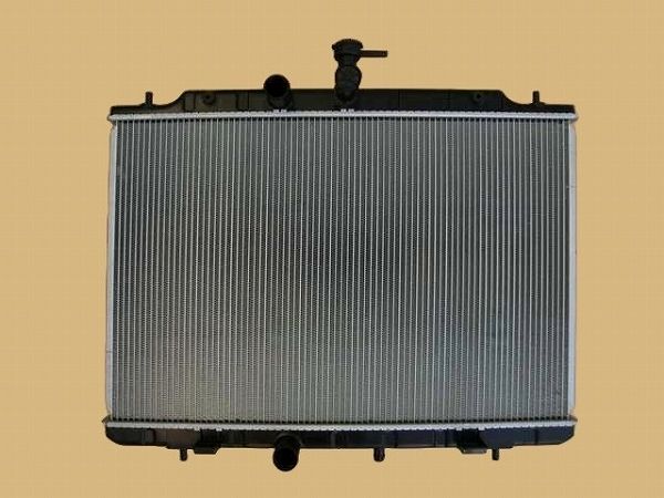ラジエーター トヨタ ハイエース KDH206K 1KDFTV MT MT車用 参考純正品番：16400-30160 AP-RAD-0351 ラジエーター トヨタ レジアスエース KDH206K 1KDFTV MT 2010年08月