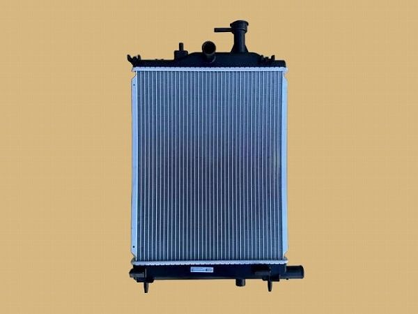 ラジエーター ミツビシ ディアマンテ F27A 6G72 AT 1990年02月〜1995年01月 AT車用 参考純正品番：MB924266 AP-RAD-2435