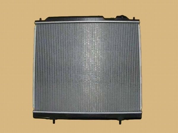 国内優良メーカー ラジエーター 三菱 デリカカーゴ AT車用 参考純正