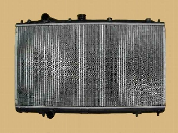 国内優良メーカー ラジエーター 三菱 ランサー MT車用 参考純正品番：MR161984