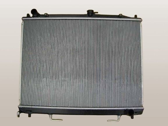 国内優良メーカー ラジエーター 三菱 パジェロ 参考純正品番：MR404864