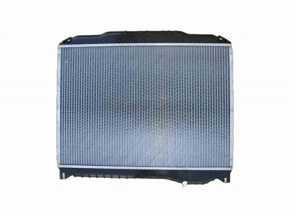 国内優良メーカー リビルトラジエーター 参考純正品番：SLM1-15-200A マツダ タイタン WGFAT SL 5FMT 1992年01月〜1995年05月 国内優良メーカー リビルトラジエーター マツダ タイタン 参考純正品番