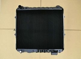 国内優良メーカー リビルトラジエーター トヨタ ハイラックスサーフ MT車用 参考純正品番：16400-54270