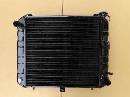 国内優良メーカー リビルトラジエーター コマツ フォークリフト FD20L-11 AT ノンクラッチ AT車用 参考純正品番：3EB-04-22311