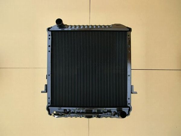 国内優良メーカー リビルトラジエーター いすゞ エルフ NHR69EA 4JG2 AT 1993年06月〜1997年04月 参考純正品番：8-97032-729-1