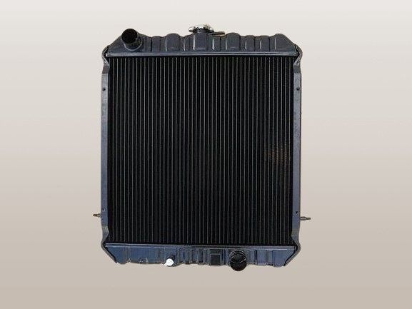 ラジエーター ミツビシ ディアマンテ F27A 6G72 AT 1990年02月〜1995年01月 AT車用 参考純正品番：MB924266 AP-RAD-2435