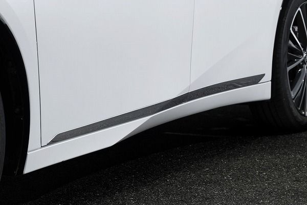 シルクブレイズ サイドドアガーニッシュ トヨタ プリウス MXWH6＃/ZVW6＃ 2023年01月〜 シルバークローム ステンレス製 SB-60PR-009