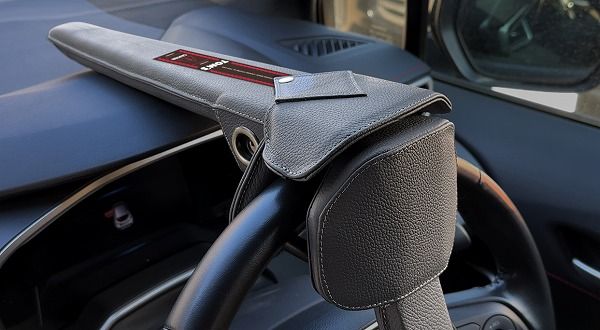 プレミアムステアリングロック レクサス LX570用 プレミアムステアリングロック(トムス)の販売