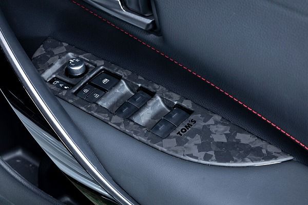 TOMS/トムス ドアスイッチパネル トヨタ GRカローラ 4WD,RZ/RZ MORIZO Edition 74231-TEA14