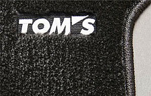 TOMS/トムス フロアマット ブラック T10 08211-TZW31-1B トヨタ プリウス ZVW30 2011年12月〜2015年12月_1