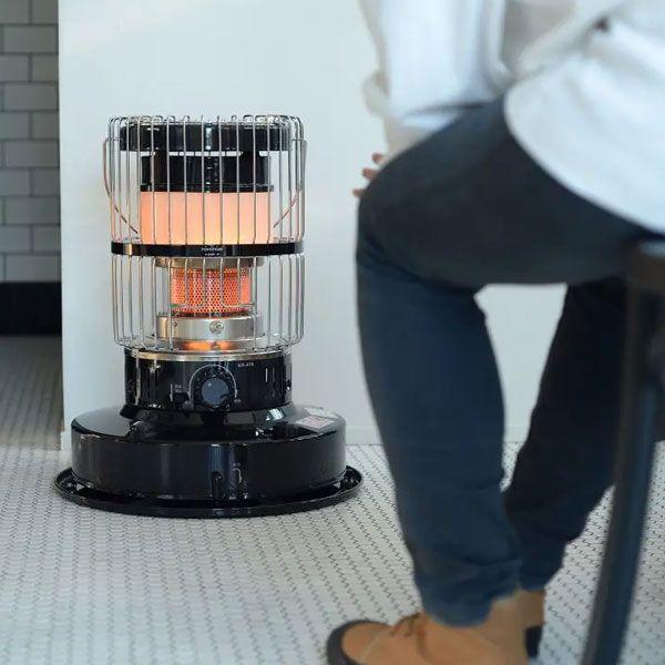 TOYOTOMI KR-47A ストーブ　黒 Amazon | 【トヨトミ】 対流形 石油ストーブ KR-47A (B) ブラック