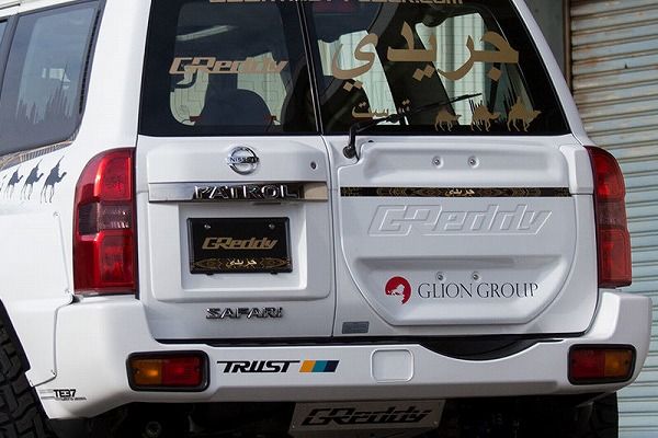トラスト/TRUST GReddy リアパネル 日産 サファリ Y61 TB48DE 2004年08月〜 17020264