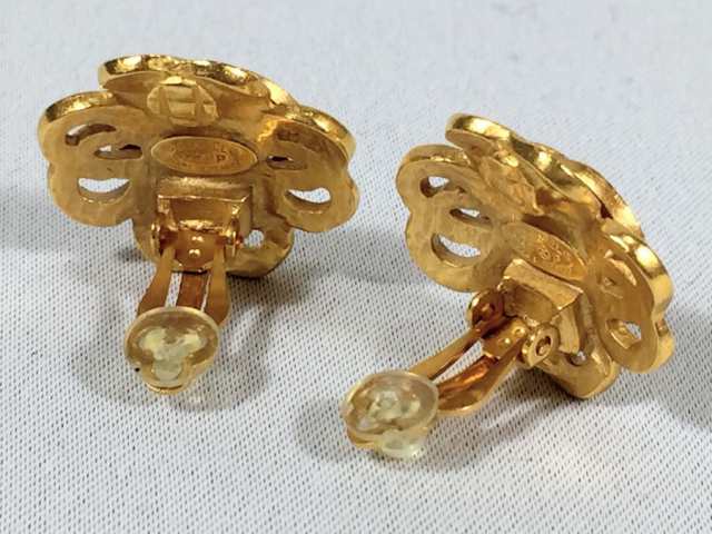 最新のデザイン シャネル イヤリング ココ ゴールドカラー コメあり 97P 【極美 イヤリング