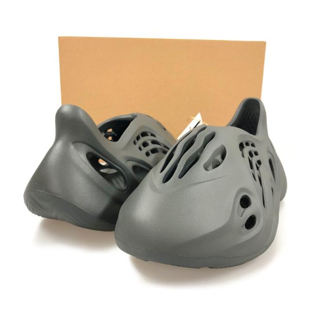 ADIDAS アディダス 品番 IG5349 YZY FOAM RNR CARBON シューズ スニーカー カーボン サイズUS11=29.5cm 正規品 / 31673