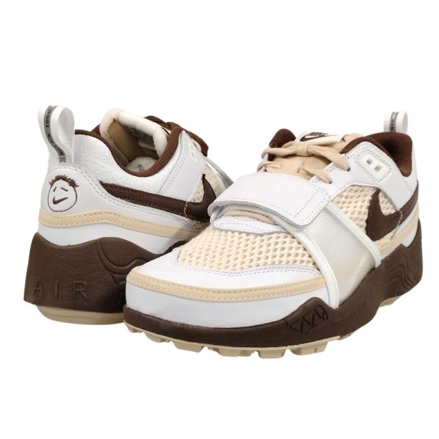 NIKE ナイキ 品番 HQ3073-100 ZOOM FIELD JAXX TRAVIS SCOTT シューズ