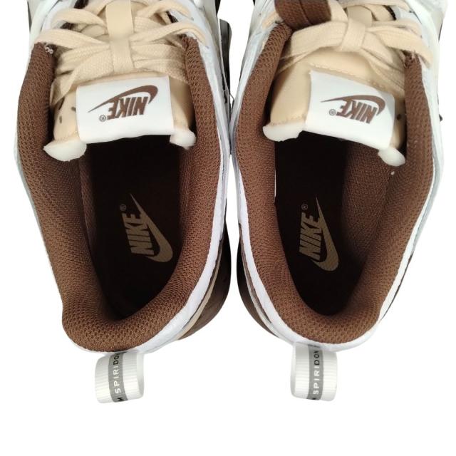 NIKE ナイキ 品番 HQ3073-100 ZOOM FIELD JAXX TRAVIS SCOTT シューズ