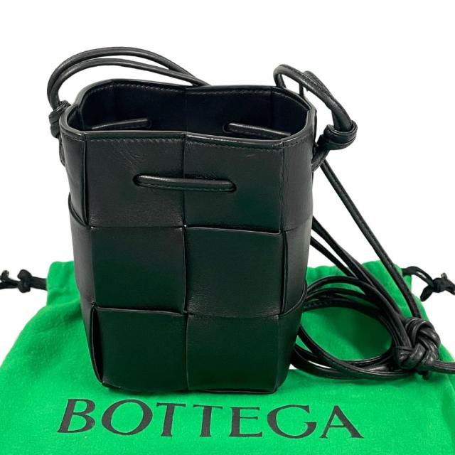 BOTTEGAVENETA ボッテガヴェネタ マキシイントレチャート カセットバケットバッグ ショルダーバッグ 正規品 / 50965