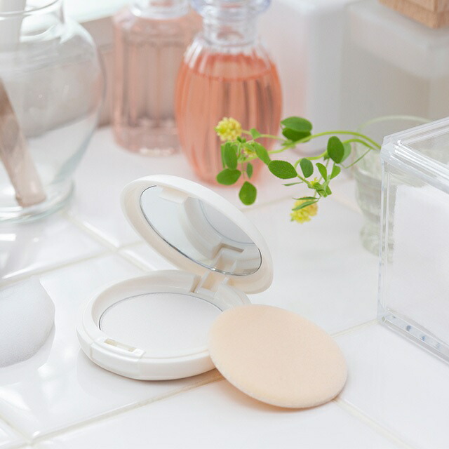 【１０個セット】ナリス化粧品 アクメディカ 薬用 フェイスパウダー クリア N 8g×１０個セット 【t-12】 10個セット】ナリス化粧品 アクメディカ 薬用 フェイスパウダー