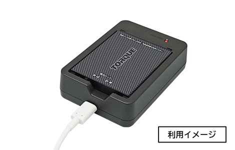 TORQUE G06 バッテリー充電器 - メルカリ