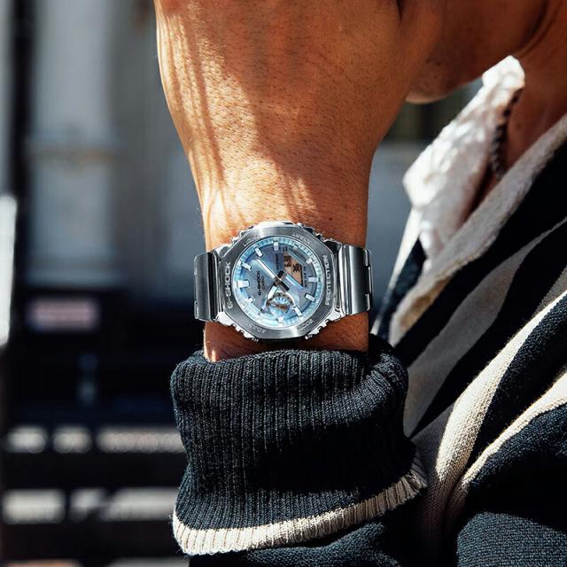 【カシオ Ｇショック ANALOG-DIGITAL 2100 SERIES (GM-2110D-7AJF)】【送料無料】CASIO G-SHOCK 八角形 薄型 ステンレススチール 腕時計 時計 ウォッチ アナデジ メンズ メタル ホワイト シルバー 正規販売店 tk_7