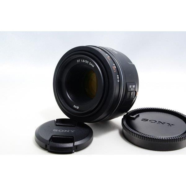 【中古】ソニー SONY DT 50mm F1.8 SAM SAL50F18 美品 単焦点レンズ 前後キャップ付き