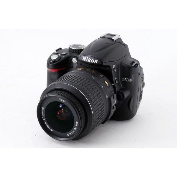 【中古】ニコン Nikon D5000 レンズキット 美品  SDカードストラップ付きの通販は