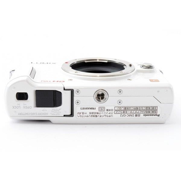 【中古】パナソニック Panasonic  DMC-GF2 レンズキット ホワイト 美品 手軽でも高機能  付きの通販は