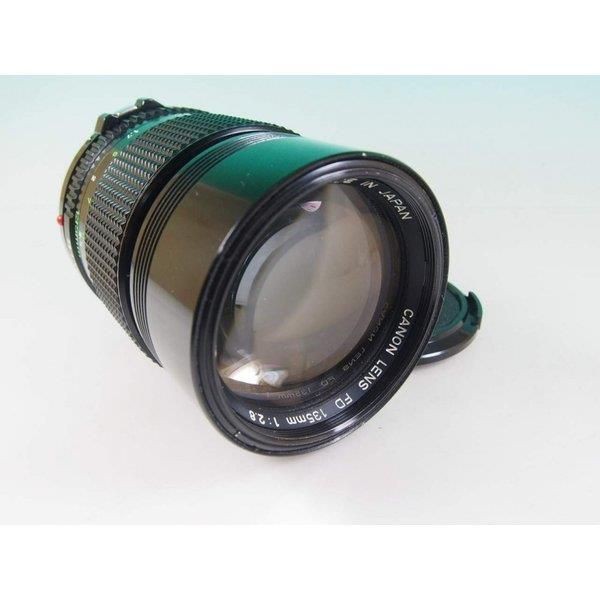 【中古】キヤノン Canon MFレンズ NewFD 135mm F2.8