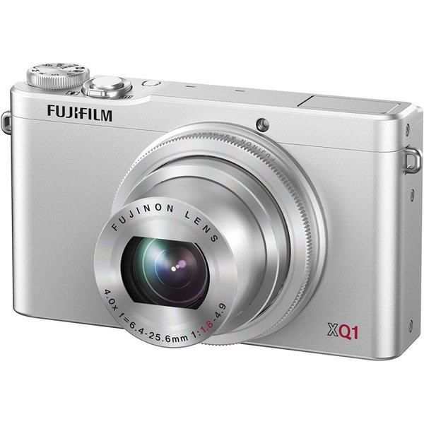 【中古】フジフィルム FUJIFILM XQ1 シルバー F FX-XQ1S SDカード付き