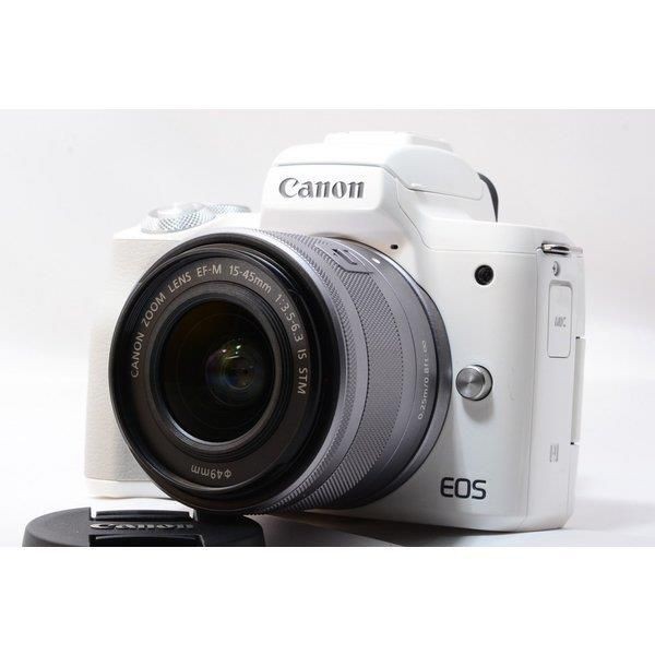 【中古】キヤノン Canon EOS Kiss M ホワイトレンズキット 美品 Wi-Fiで SDカード付き