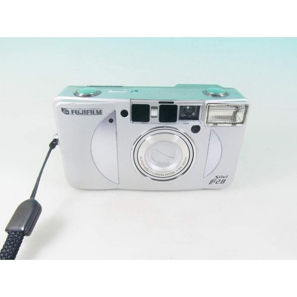 フジフィルム FUJIFILM silvi F2.8 中古 - デジタルカメラ