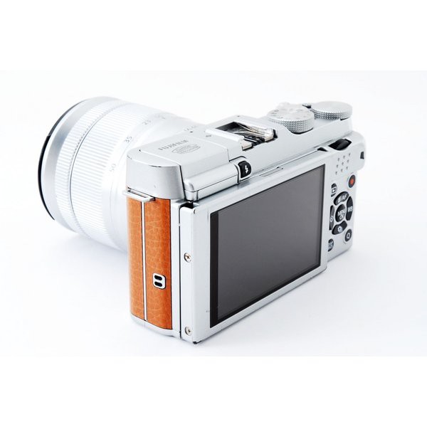 フジフィルム FUJIFILM X-A2 レンズキット ホワイト 美品 レンズフード