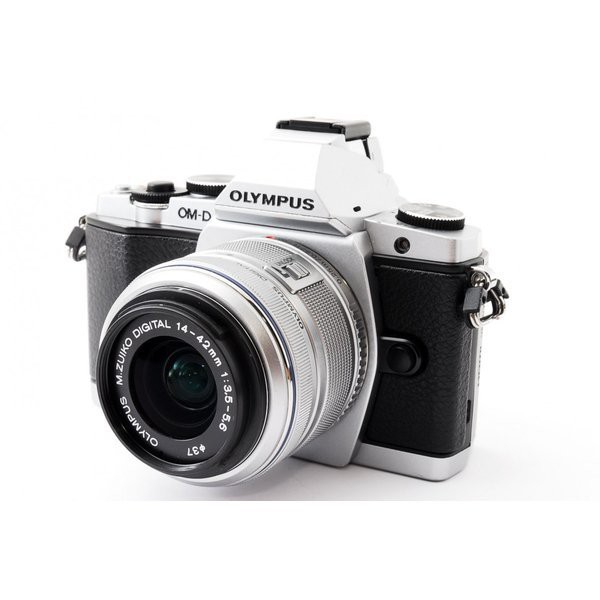 オリンパス OLYMPUS OM-D E-M5 シルバー レンズキット 美品 ストラップ