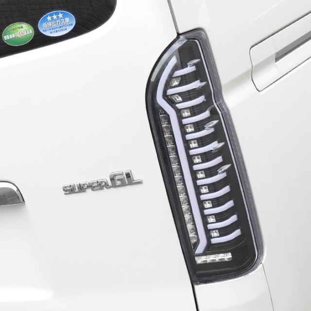 200系 ハイエース オープニングアクション フルLEDテールランプ シーケンシャルウィンカー 左右セット 新品 クリア×ブラック 外装 カスタムパーツ トヨタ_1