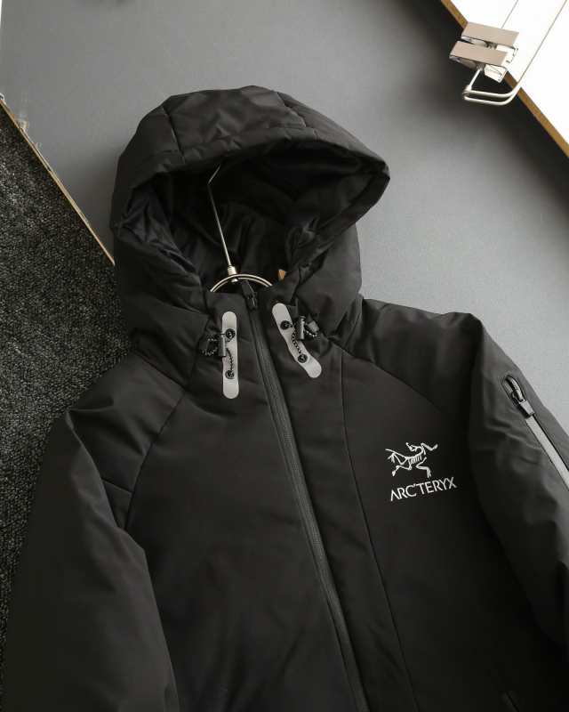 Arc'teryx Men's Clothing - Insulated Jackets