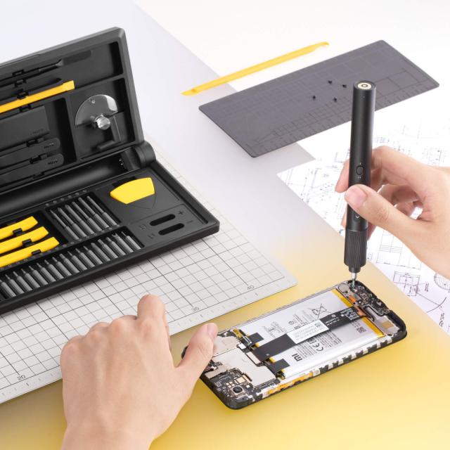 HOTO 精密ドライバーキット Pro 精密ドライバー 電動 精密ドライバーセット LED照明付き 電動ドライバー 2段階トルク調整 48種多用途ビットセット Type-C充電 軽量設計 修理 DIY作業 誕生日プレゼント 男性 父 彼氏 プレゼント 父の日 精密ドライバー ビット メガネ 時計_9