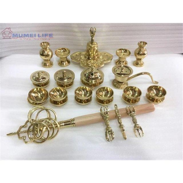 希少新品！密教法具 前具 一面器 六器一組 仏器一対 華瓶一対塗香器 洒水器 金剛鈴 金剛盤 火舎香炉 五鈷杵 三鈷杵 独鈷杵全20種 護摩 FQ-1の通販は 35,750円