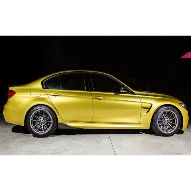 BMW F80 M3 セダン専用 サイドスカートカーボ ステープ スポイラー DryCarbon 本物ドライカーボン FD_3