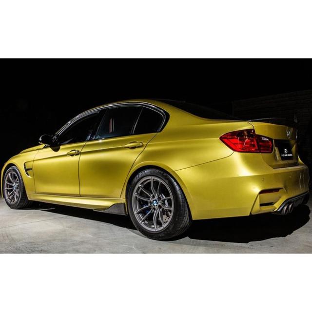BMW F80 M3 セダン専用 サイドスカートカーボ ステープ スポイラー DryCarbon 本物ドライカーボン FD_5