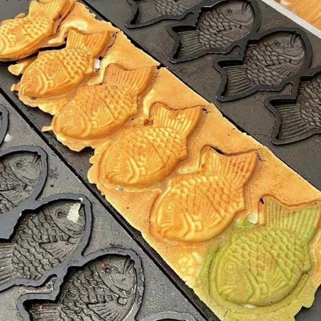 業務用ミニたい焼き器　3連　30匹　LPガス　屋台　祭り　店舗用 値下げ！！業務用ミニたい焼き器3連30匹LPガス屋台祭り店舗用