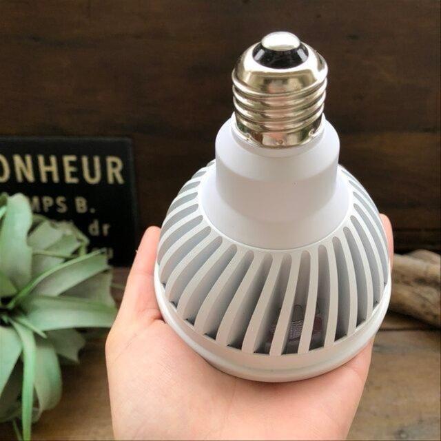 ホワイト　植物育成ライト　室内で育ちます　プランツネクストライト