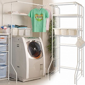 ランドリーラック 棚板2段・小物カゴ3個付き（ サニタリーラック 洗濯機 ラック ）の通販は