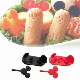 キャラクター ウィンナーカッター ミッキーマウス 簡単キャラ弁 お弁当グッズ 子供 ミッキー の通販はau Pay マーケット リビングート キャラクター ウィンナーカッター ミッキーマウス 簡単キャラ弁 お弁当グッズ 子供 ミッキー の通販はau Pay マーケット リビングート