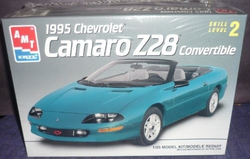 amt 1/25 1995 シボレー カマロ Z28 コンバーチブル Chevrolet Camaro Z28（中古品）