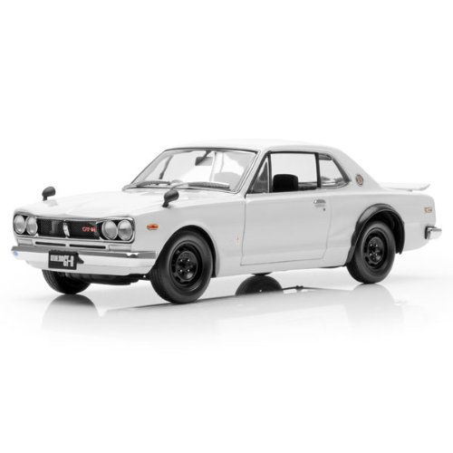 KYOSHO 1/18 スカイライン 2000 GT-R KPGC10 ホワイト 完成品（中古品）