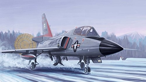 トランペッター 1/48 アメリカ空軍 F-106B デルタダート プラモデル（中古品）