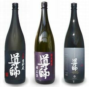 【芋焼酎】 【導師 五壽甕貯蔵】 【炭火焼芋焼酎 導師帰三宝】 【導師 焼酎道場】 深い味わいをご堪能下さい。  【芋焼酎 セット】【芋焼酎 飲み比べセット】【いも焼酎】の通販は