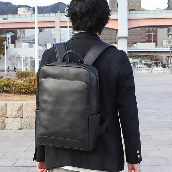 ブースターズ NPレザー 防水レザービジネスバックパック Boosters  牛革 ビジネスバッグ リュック 旅行用バッグ 本革 革 レザー メンズ レディース 人気 ランキング 男性用 おしゃれ プレゼント ギフト誕生日 PCバッグ