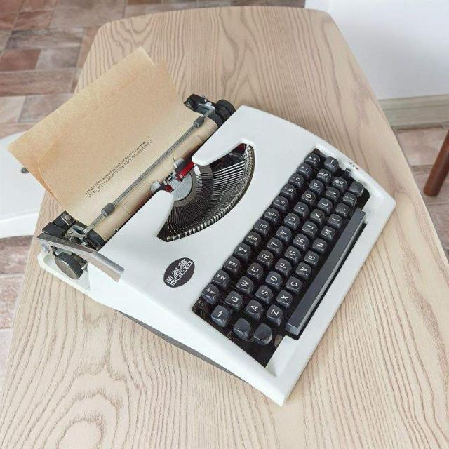ヴィンテージ クラシック 手動タイプライターモデル アンティーク